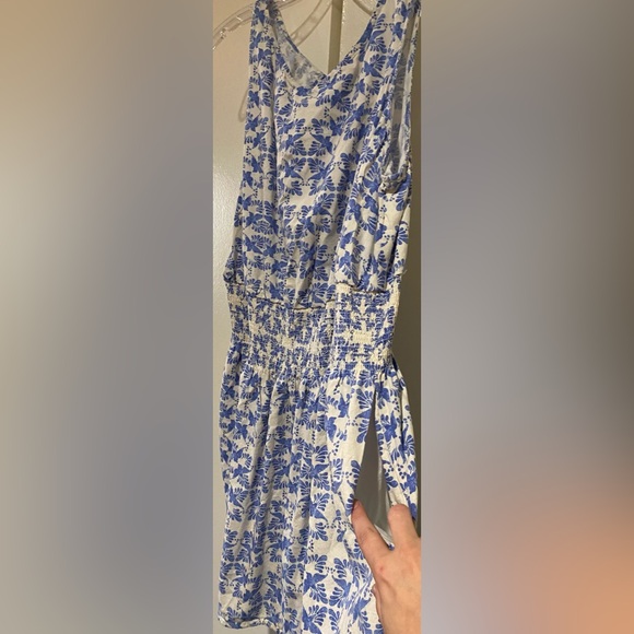 Universal Thread Blue and Cream Floral Dress with Pockets - Picture 2 of 7
